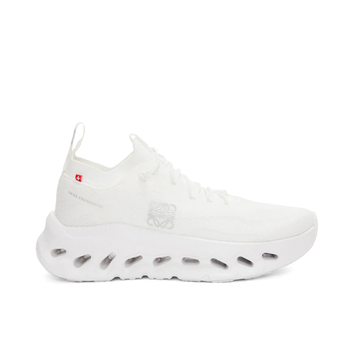 Loewe x On Cloudventure