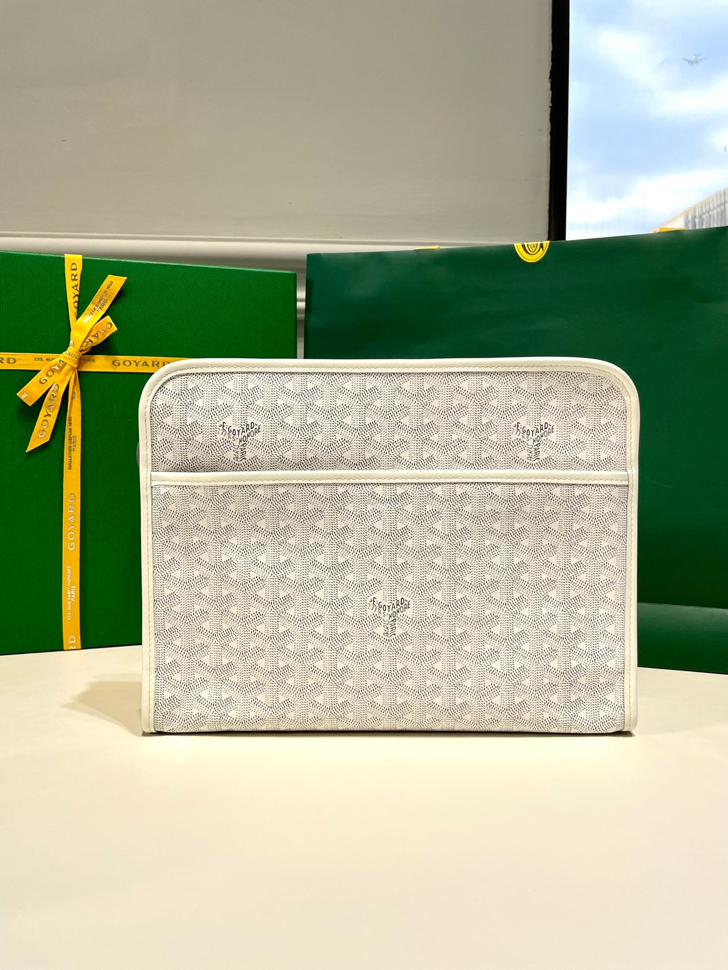 Goyard Jouvence Toiletry Bag MM White