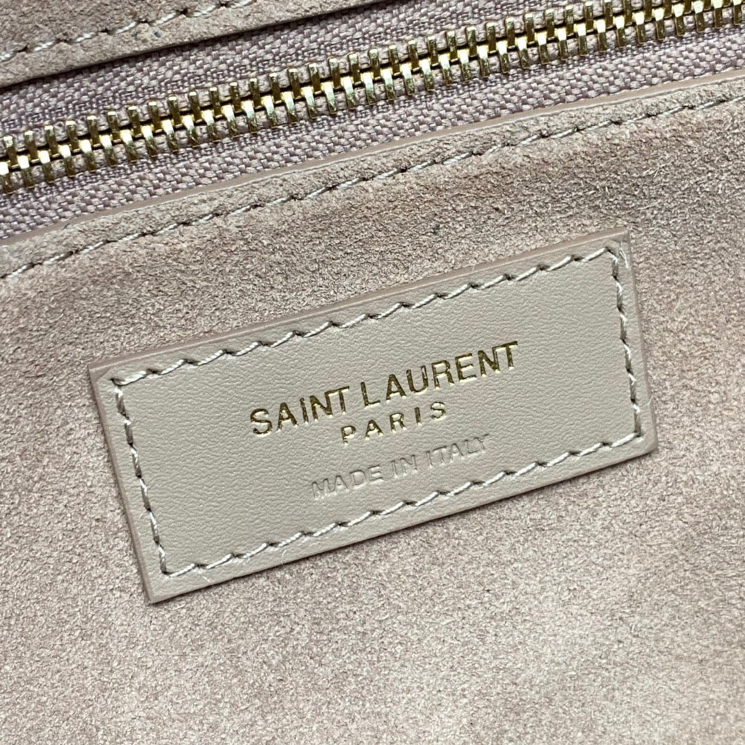 YSL Le 5 À 7 Hobo Bag In Natural Smooth Leather