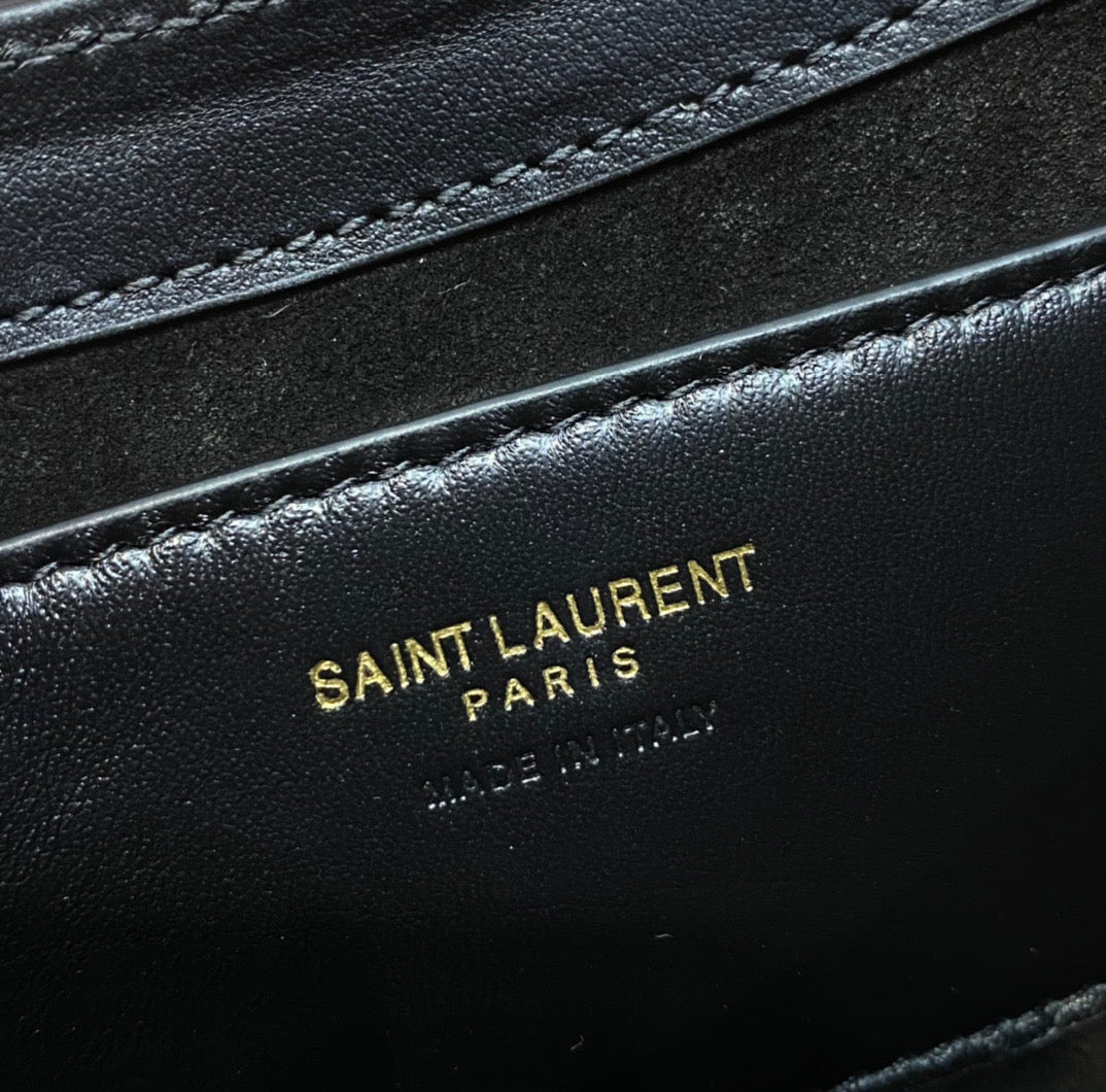 YSL Le 5 À 7 Hobo Bag In Natural Smooth Leather