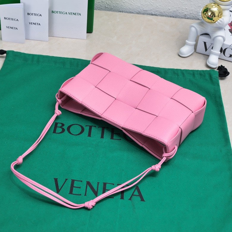 Womens Bottega Veneta pink Small Brick Cassette Shoulder Bag Pink