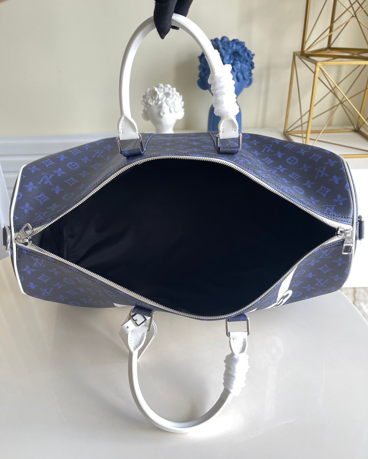 LV KEEPALL BANDOULIERE 55
