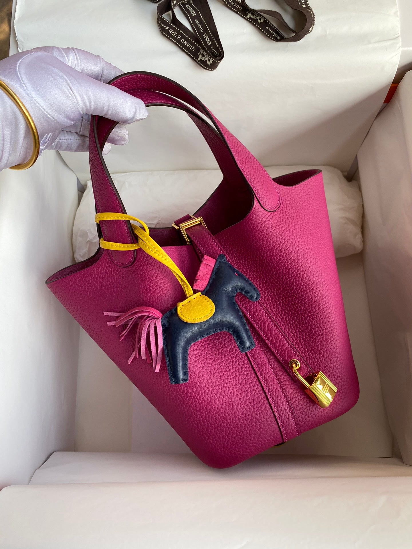 Hermès Picotin 18cm  Gold hardware