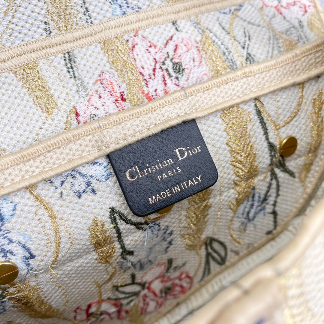 Dior Saddle Bag
