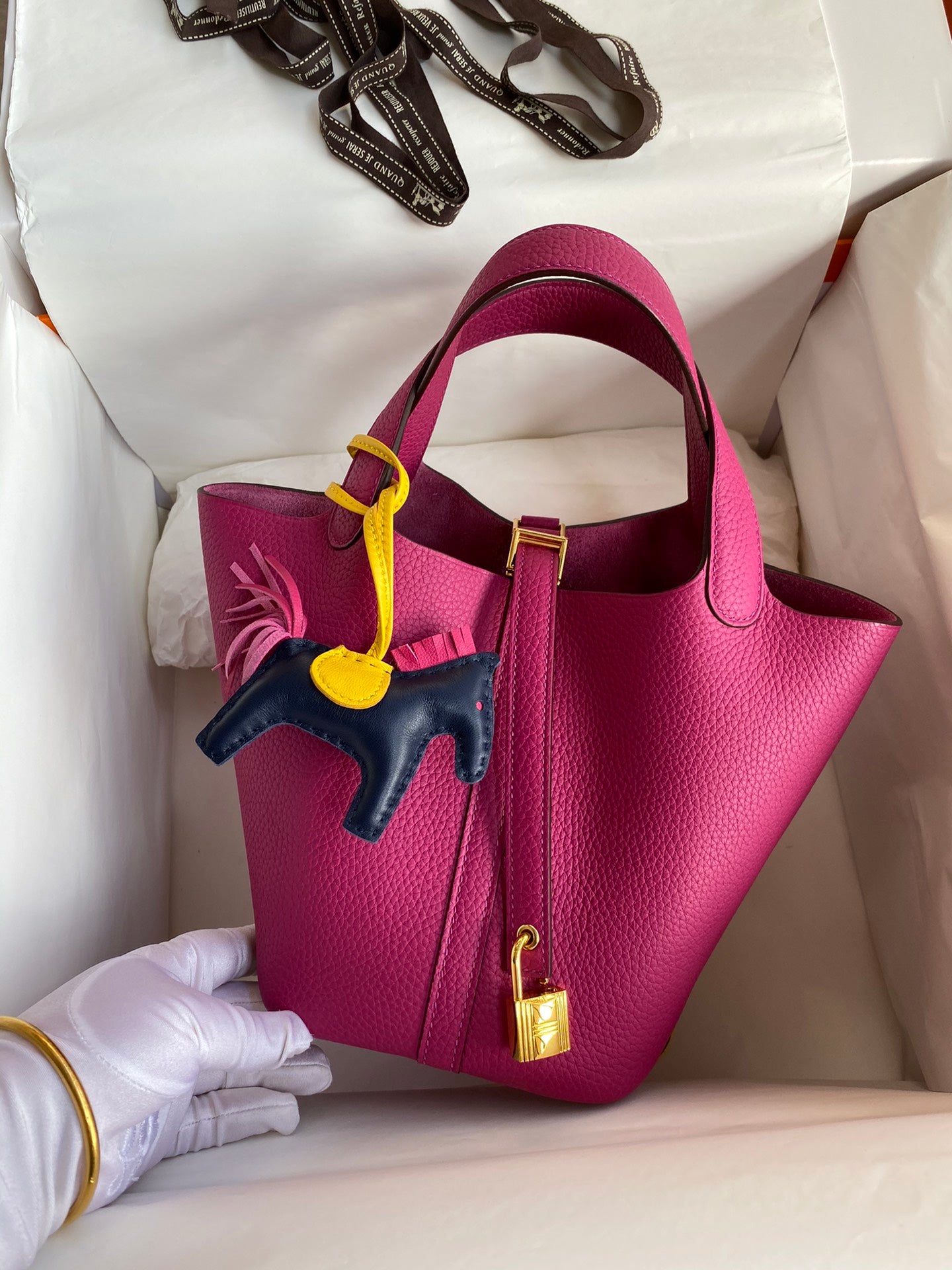 Hermès Picotin 18cm  Gold hardware