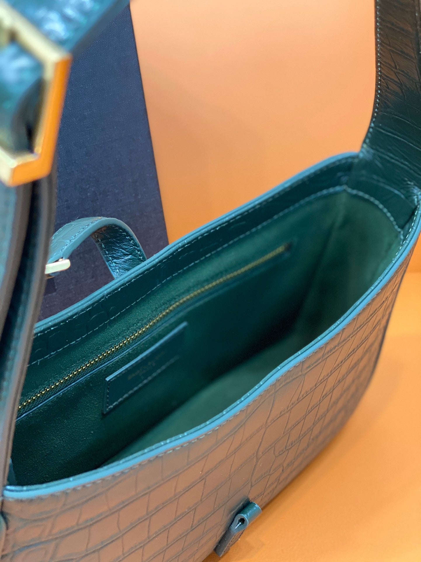 YSL Le 5 à 7 Hobo Shoulder Bag in Crocdile-embossed Leather Green
