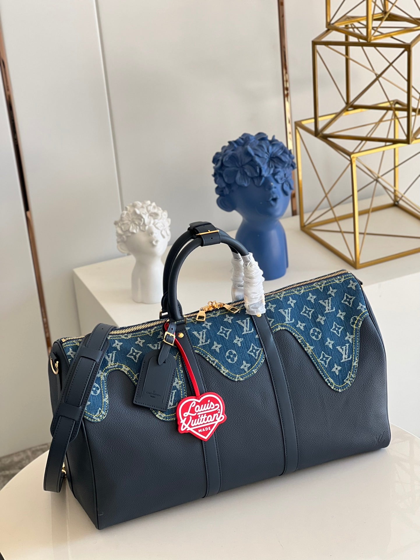 LV KEEPALL BANDOULIERE 50