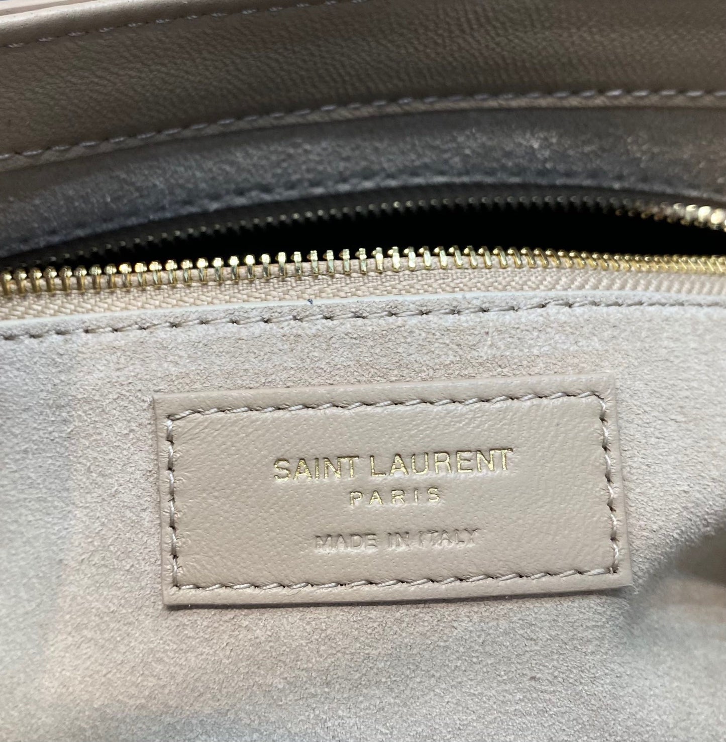 YSL Le 5 À 7 Hobo Bag
