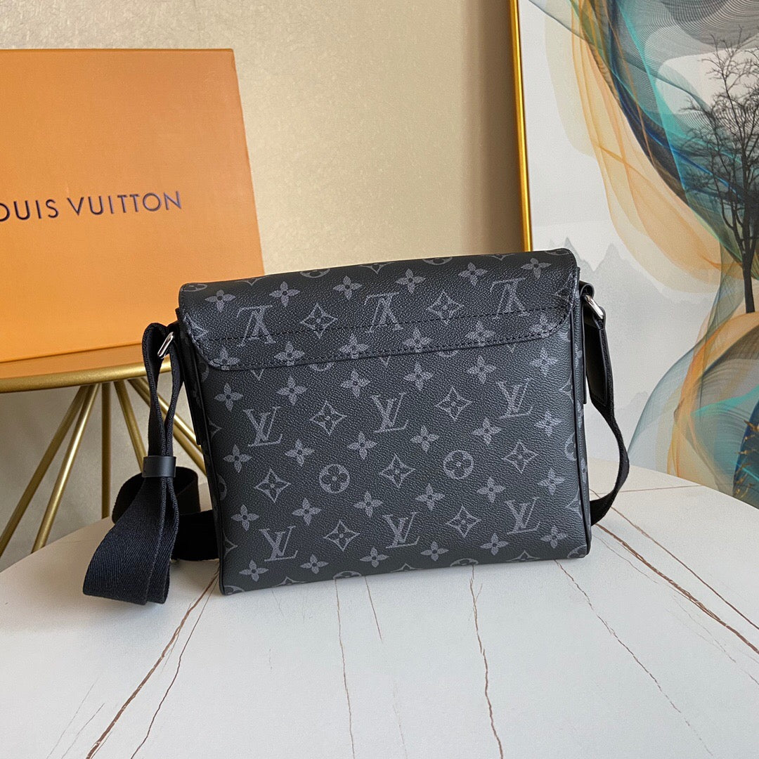 LV DISTRICT MESSENGER PM