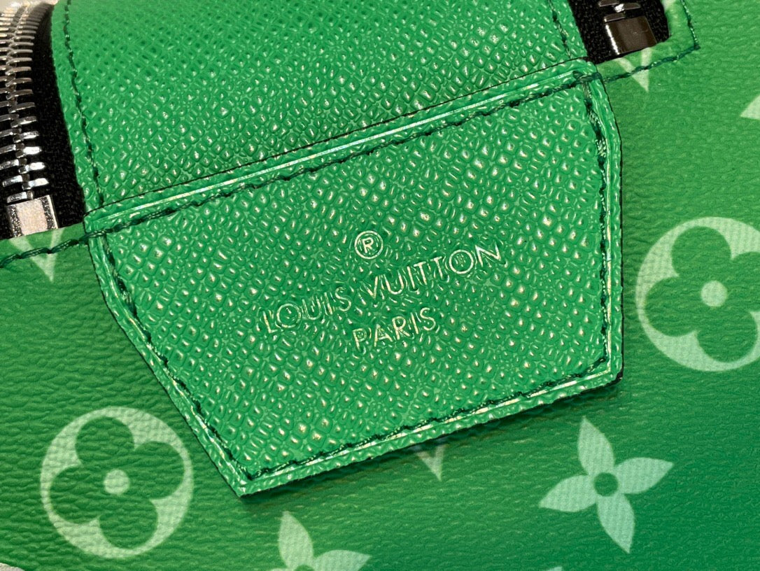 LV Dopp Kit Green