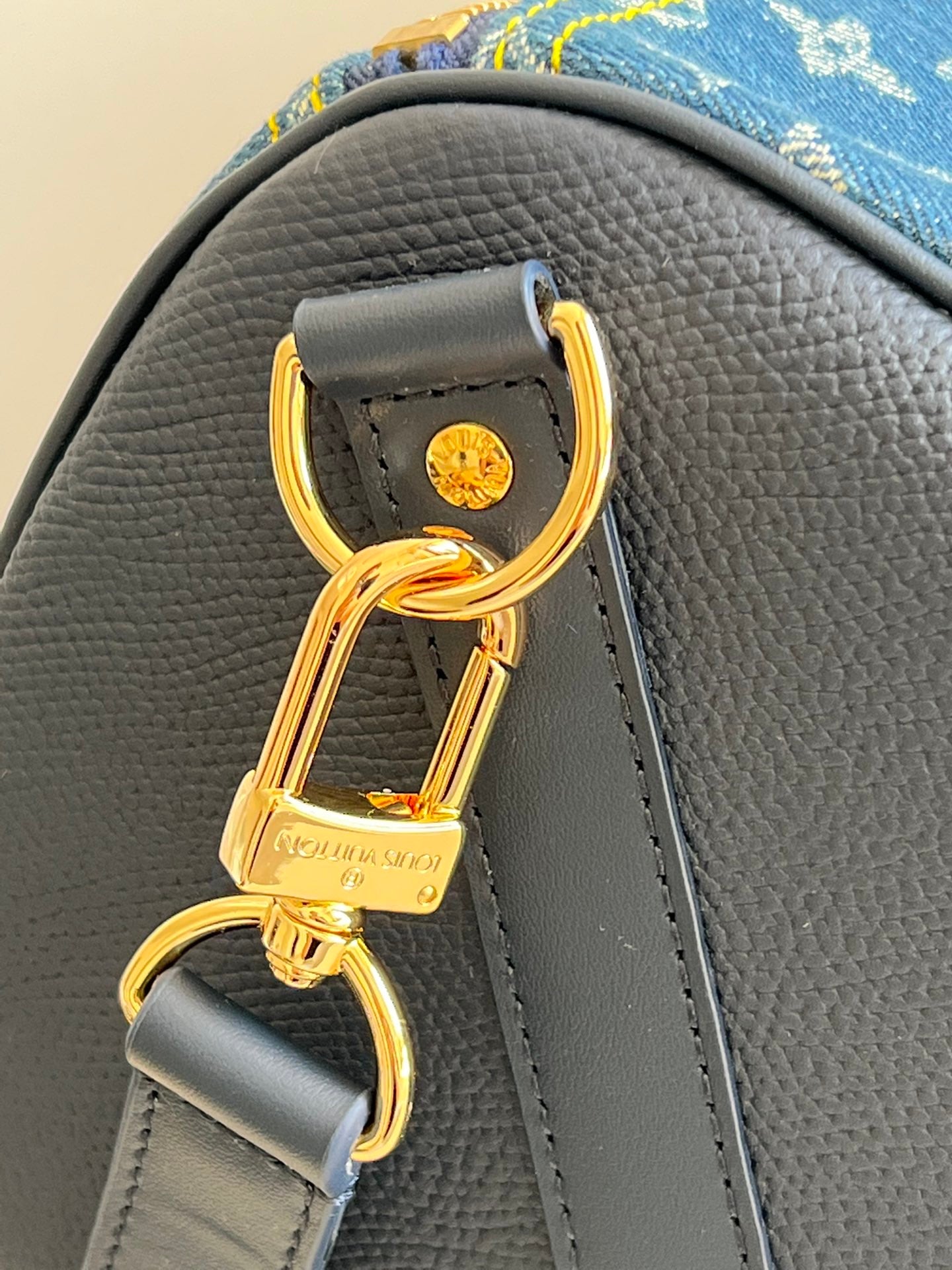 LV KEEPALL BANDOULIERE 50