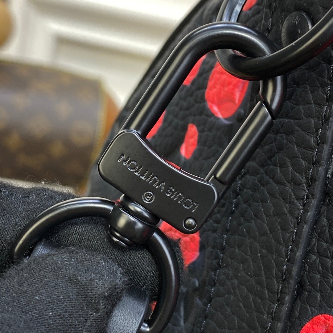 LV x YK Bandoulière Keepall 50 Bag