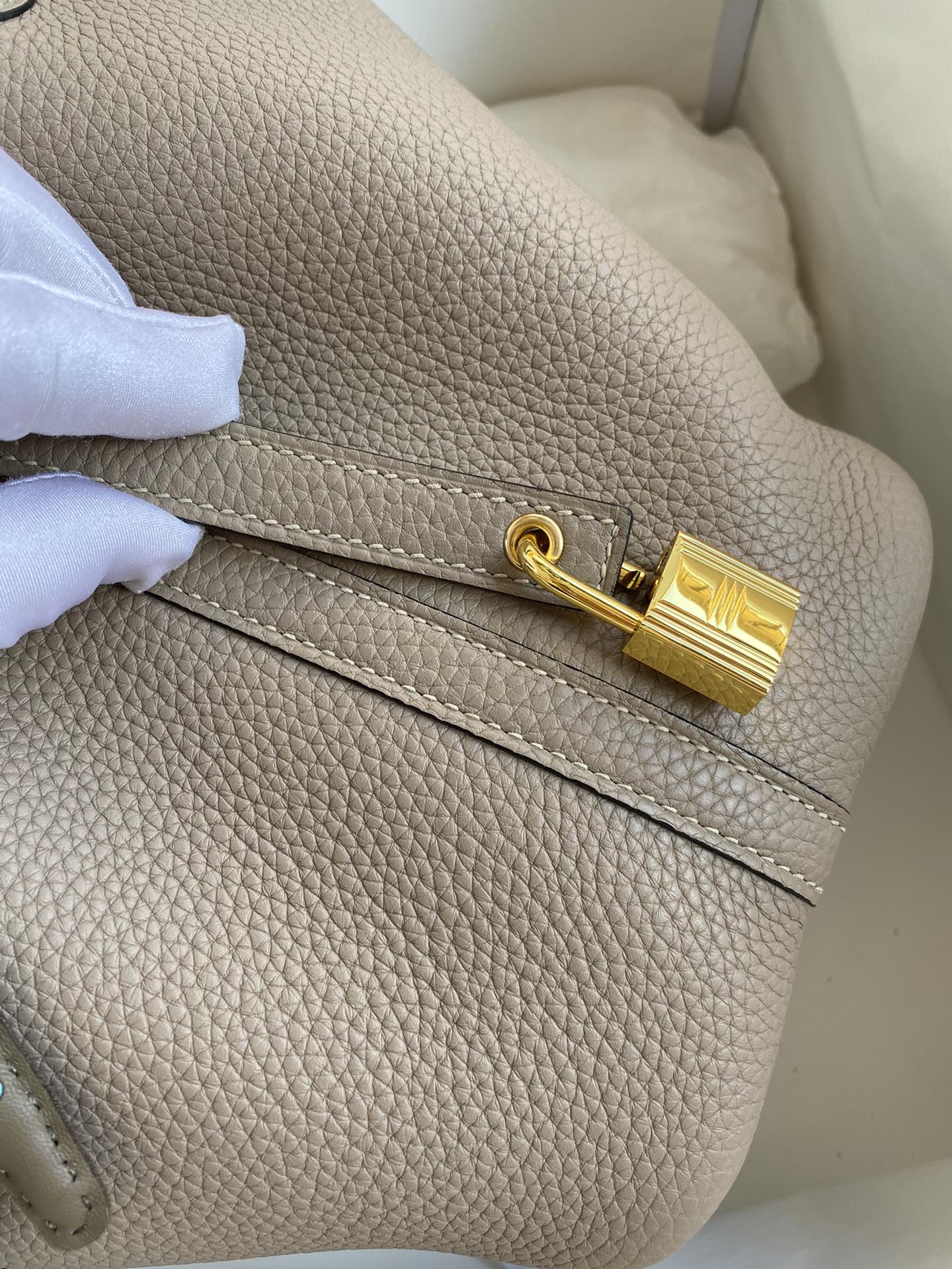 Hermès Picotin 18cm  Gold hardware