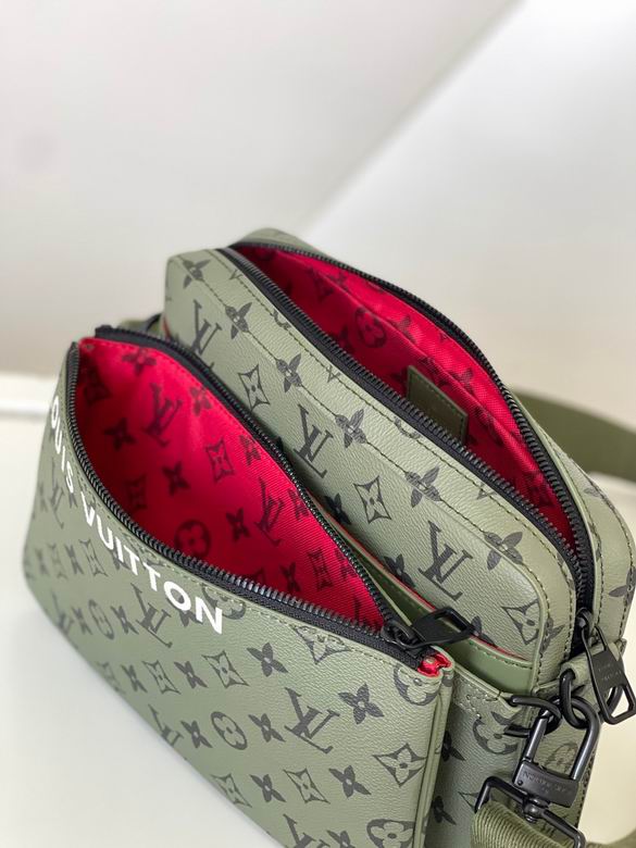 LV Trio Messenger Bag Green