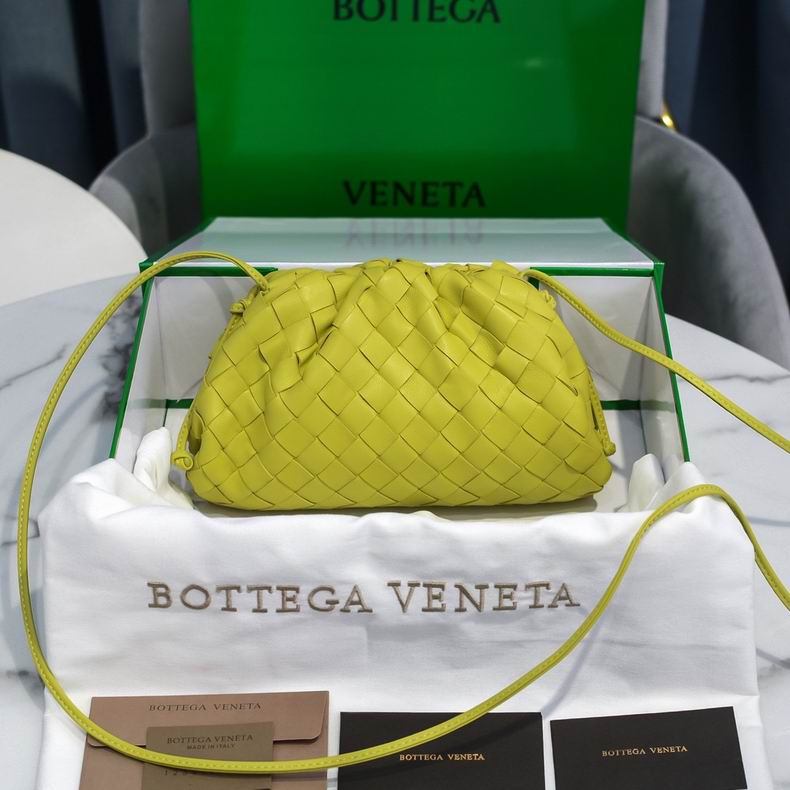 BOTTEGA VENETA Light Green Lambskin Mini Pouch