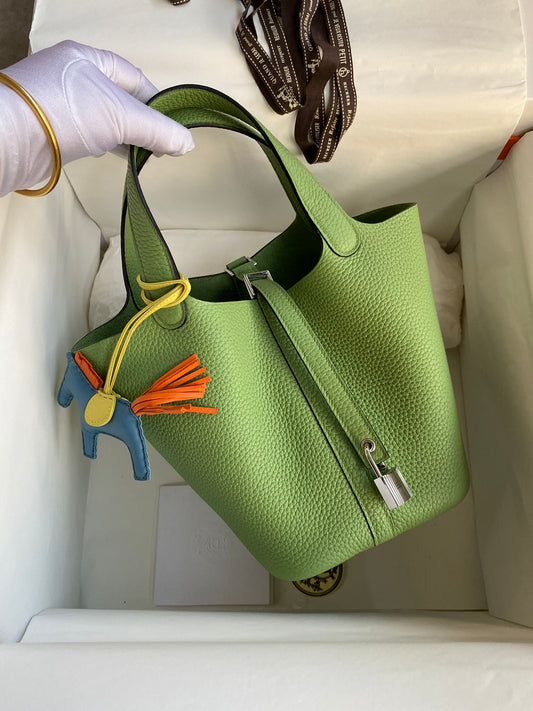 Hermès Picotin 18cm Green Gold hardware