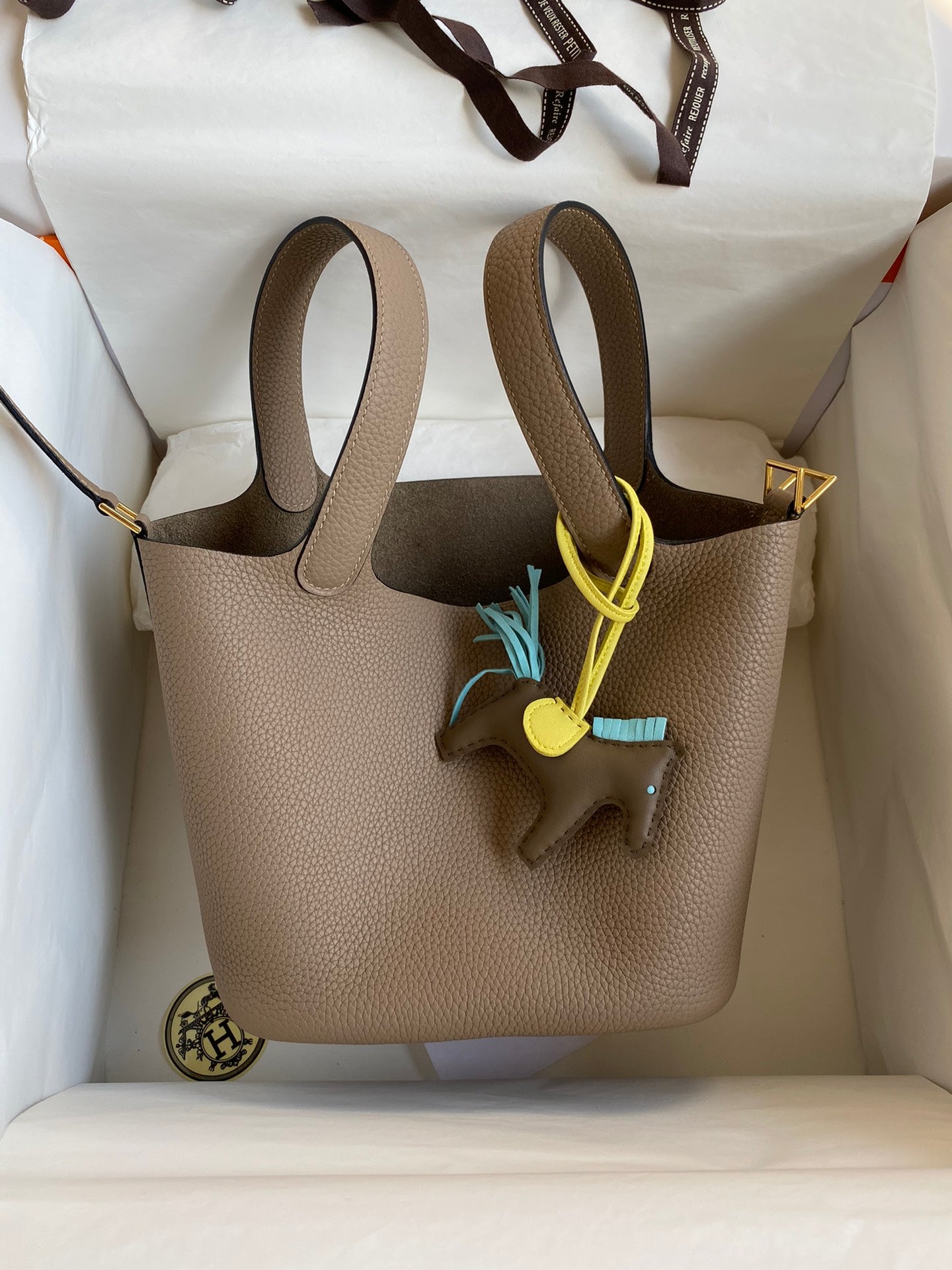 Hermès Picotin 18cm  Gold hardware