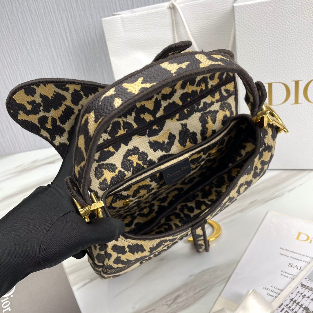 Dior Saddle Bag