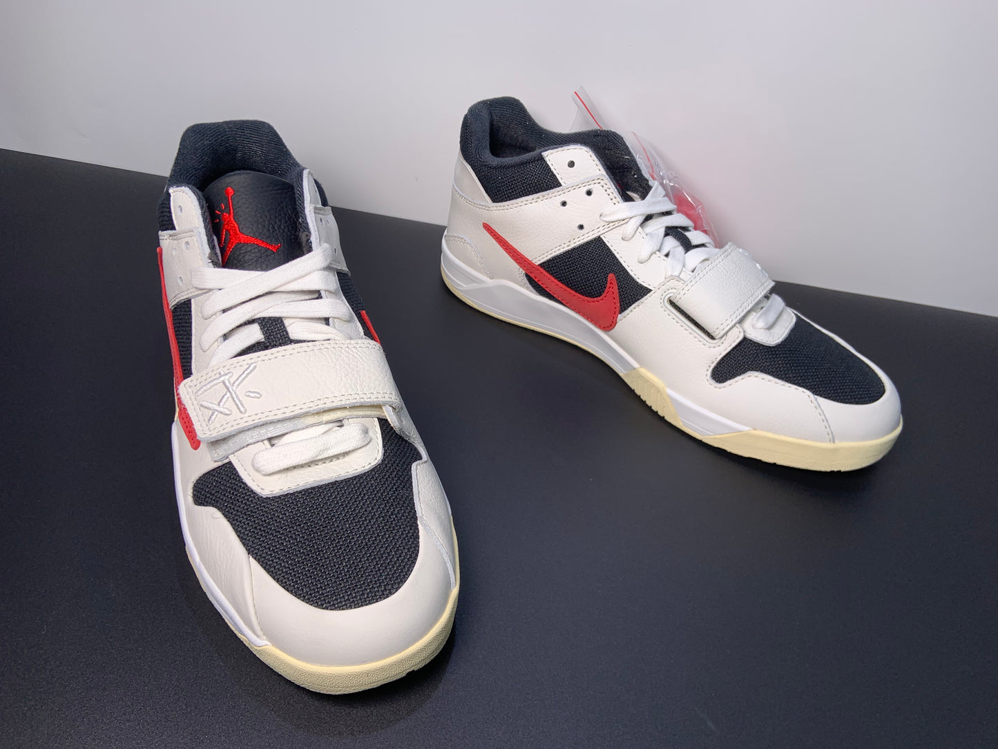 Jordan Jumpman Jack TR Travis Scott University Red