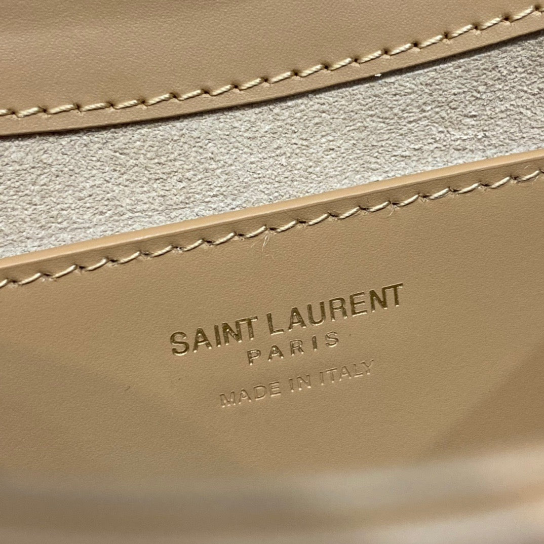 YSL Le 5 À 7 Hobo Bag In Natural Smooth Leather
