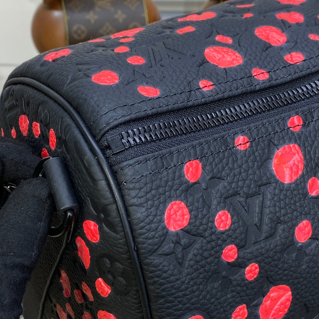 LV x YK Bandoulière Keepall 50 Bag