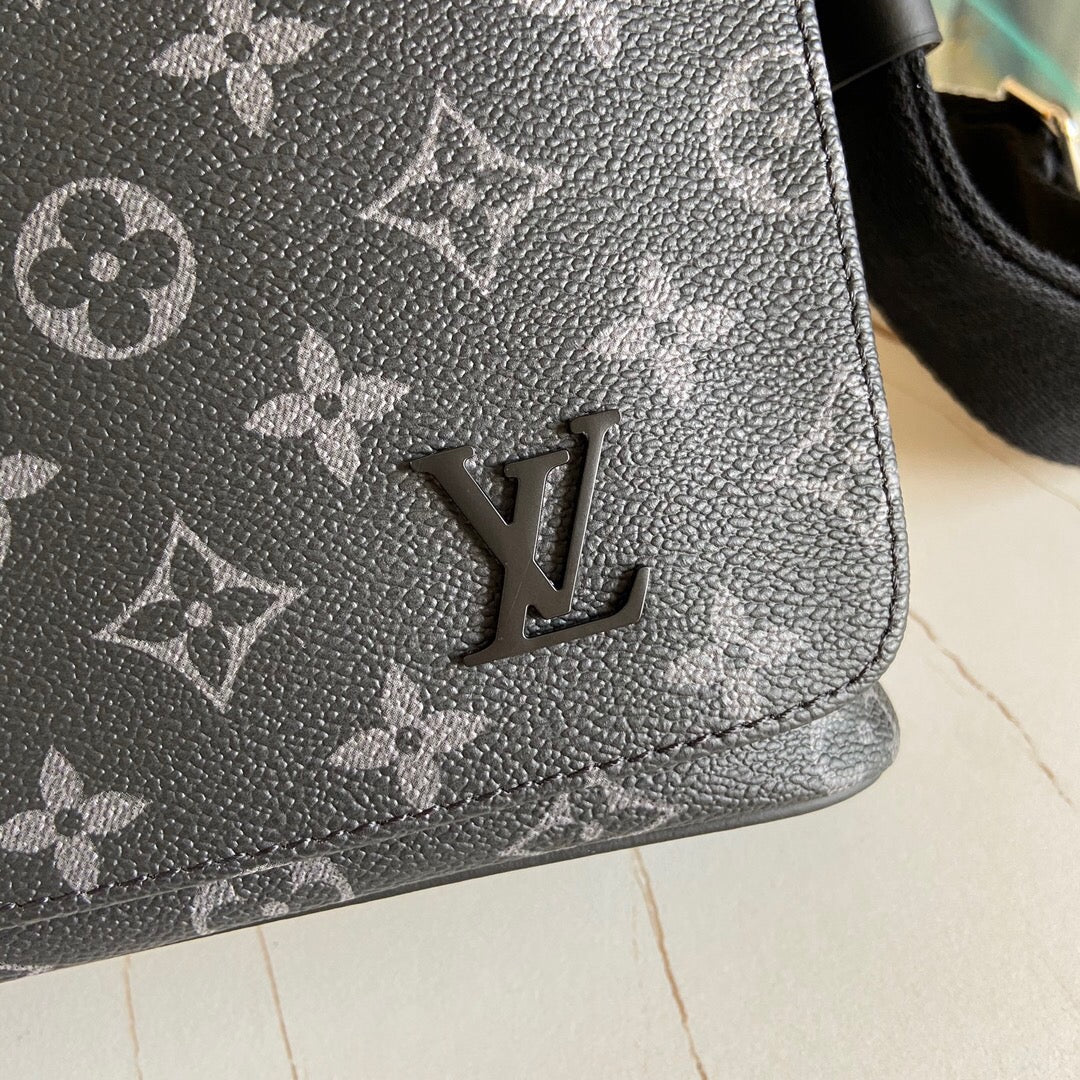 LV DISTRICT MESSENGER PM