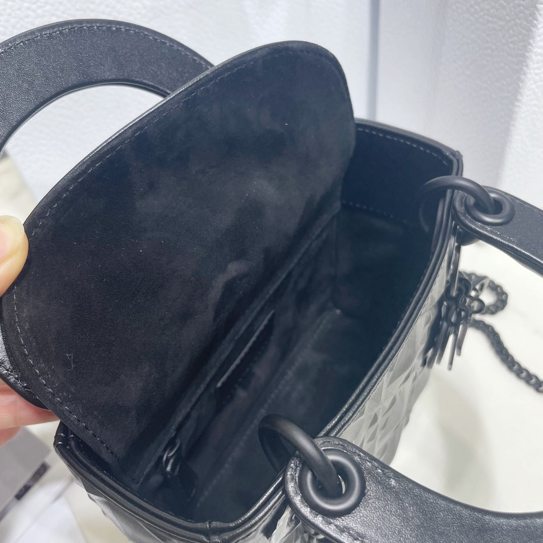 Dior Medium Lady D in Patent Cannage Calfskin Black