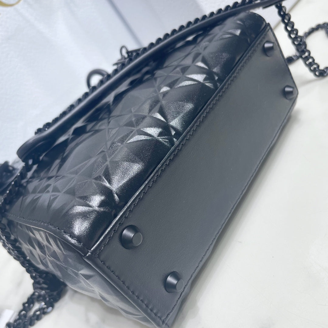Dior Medium Lady D in Patent Cannage Calfskin Black