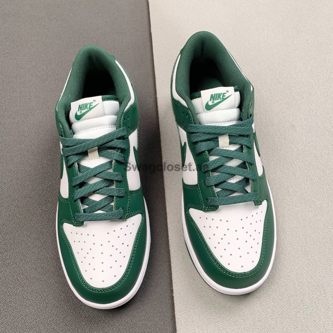 Nike Dunk Low "Michigan State"