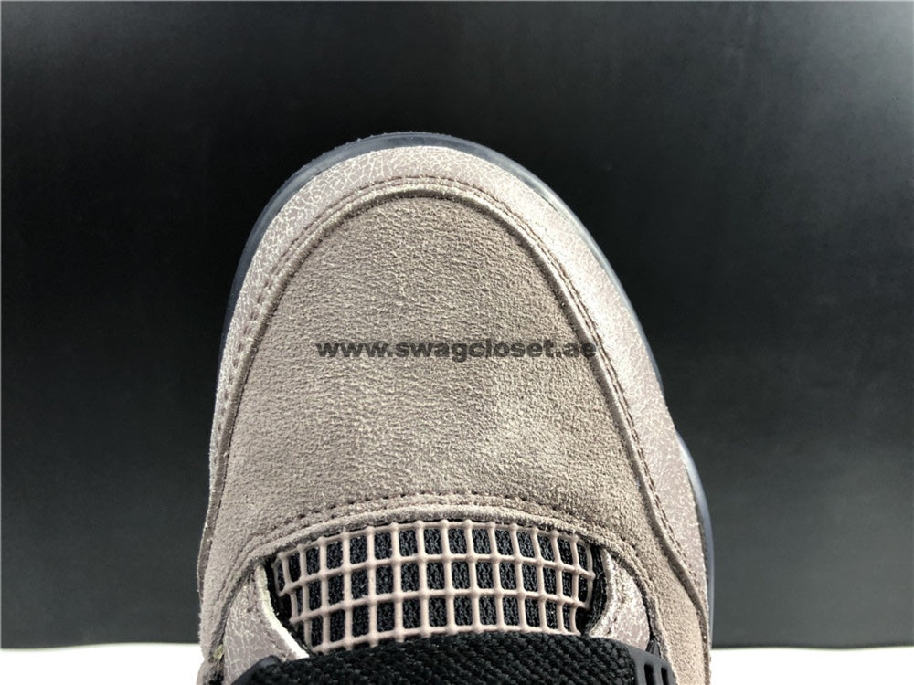 Jordan 4 "Taupe Haze"