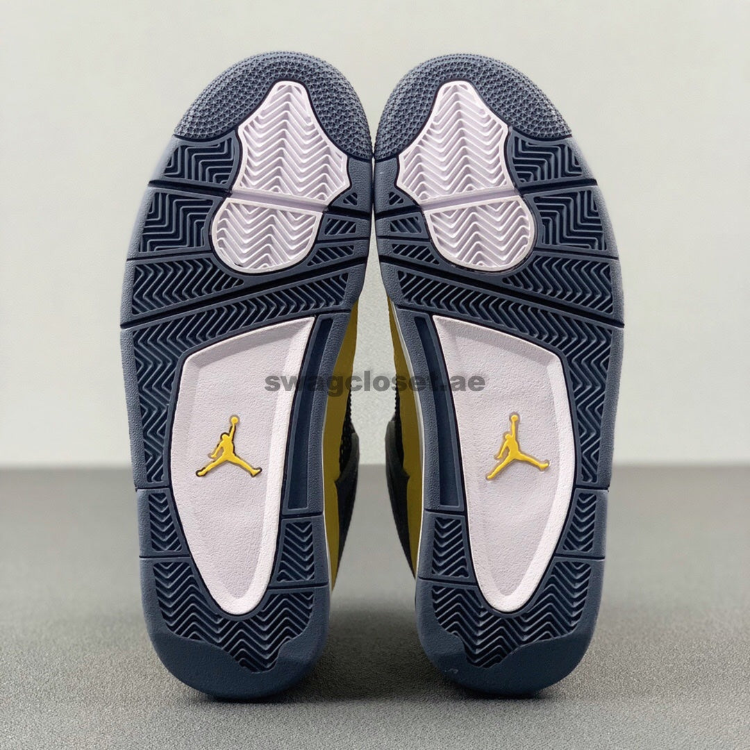 Nike Jordan 4  "Lightning"