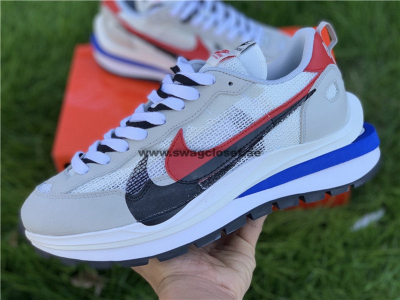 Nike Sacai x Vaporwaffle “Sail”