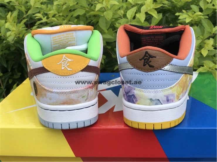 Nike Dunk SB Low "Street Hawker"