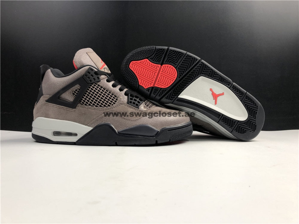 Jordan 4 "Taupe Haze"