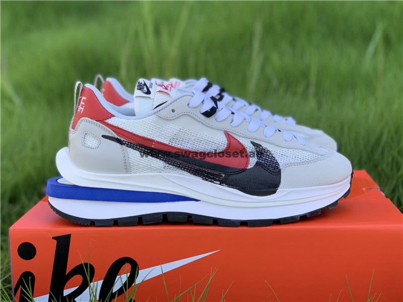 Nike Sacai x Vaporwaffle “Sail”