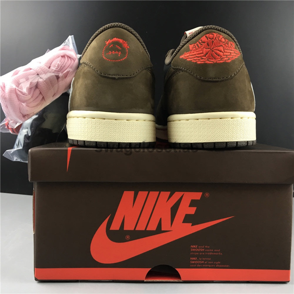 Jordan 1 Retro Low OG SP Travis Scott