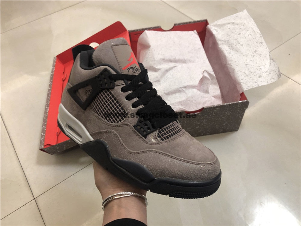 Jordan 4 "Taupe Haze"