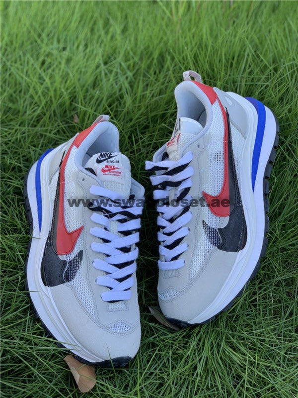 Nike Sacai x Vaporwaffle “Sail”
