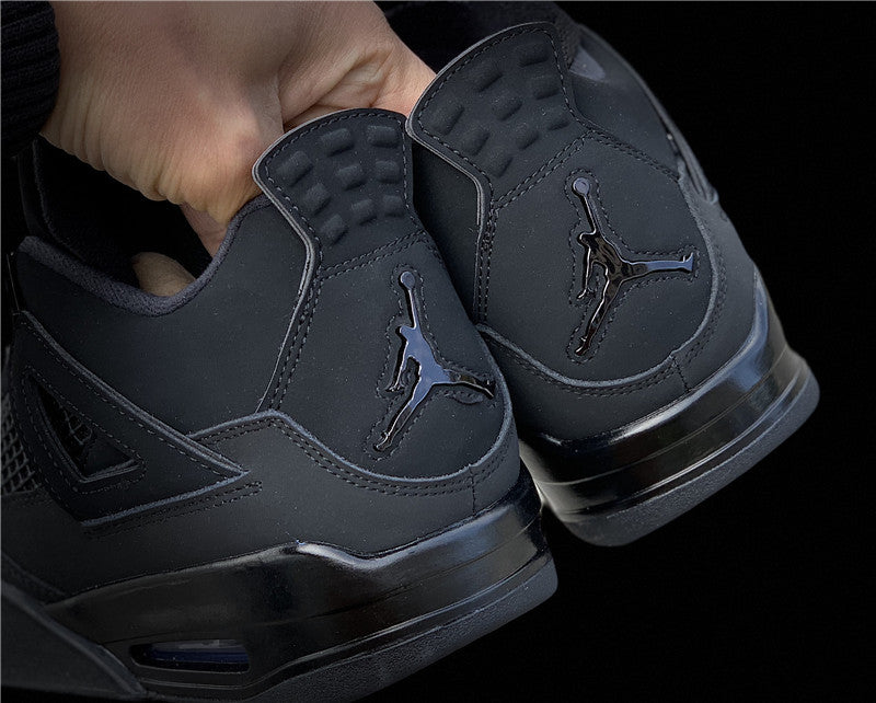 Jordan 4 "Black Cat"