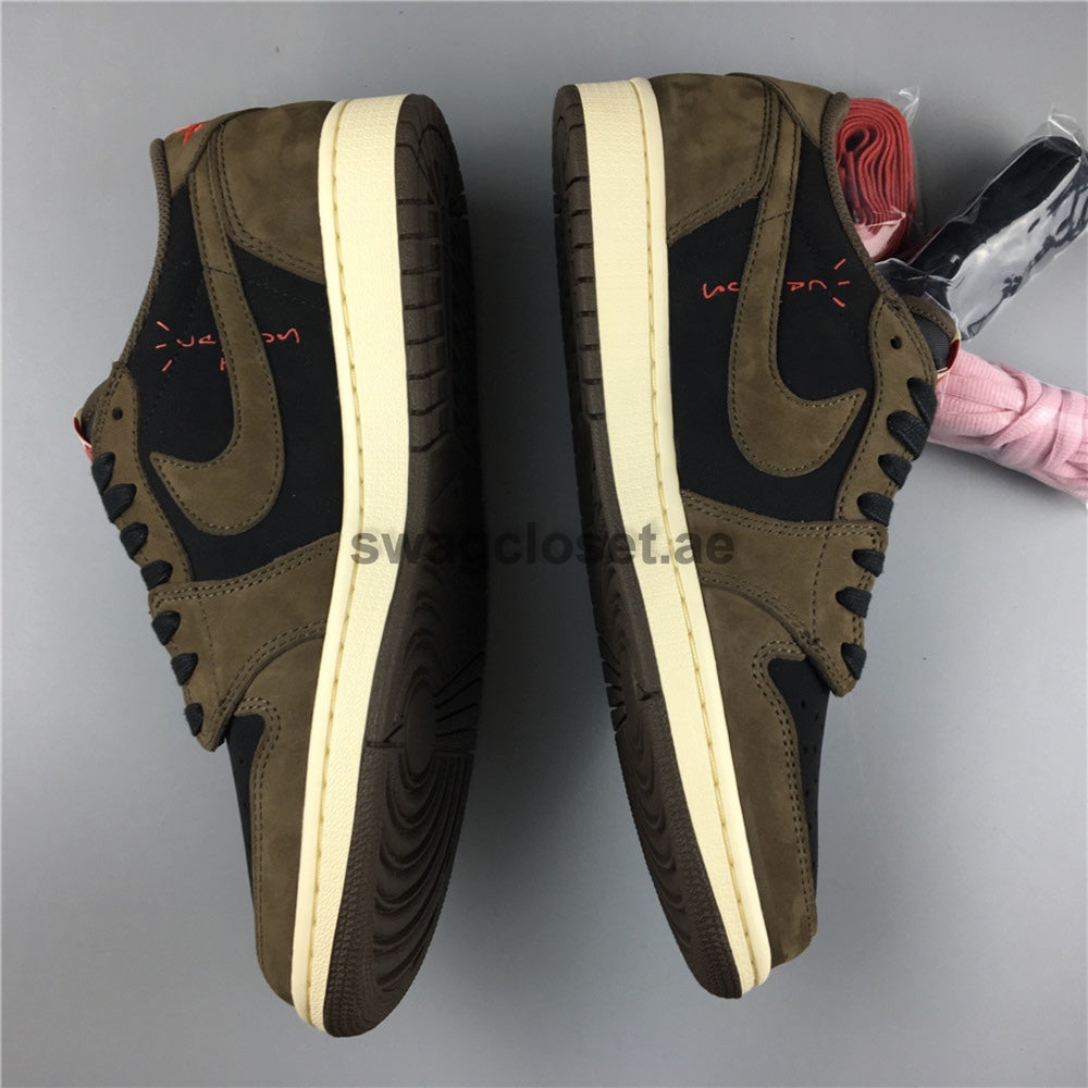 Jordan 1 Retro Low OG SP Travis Scott