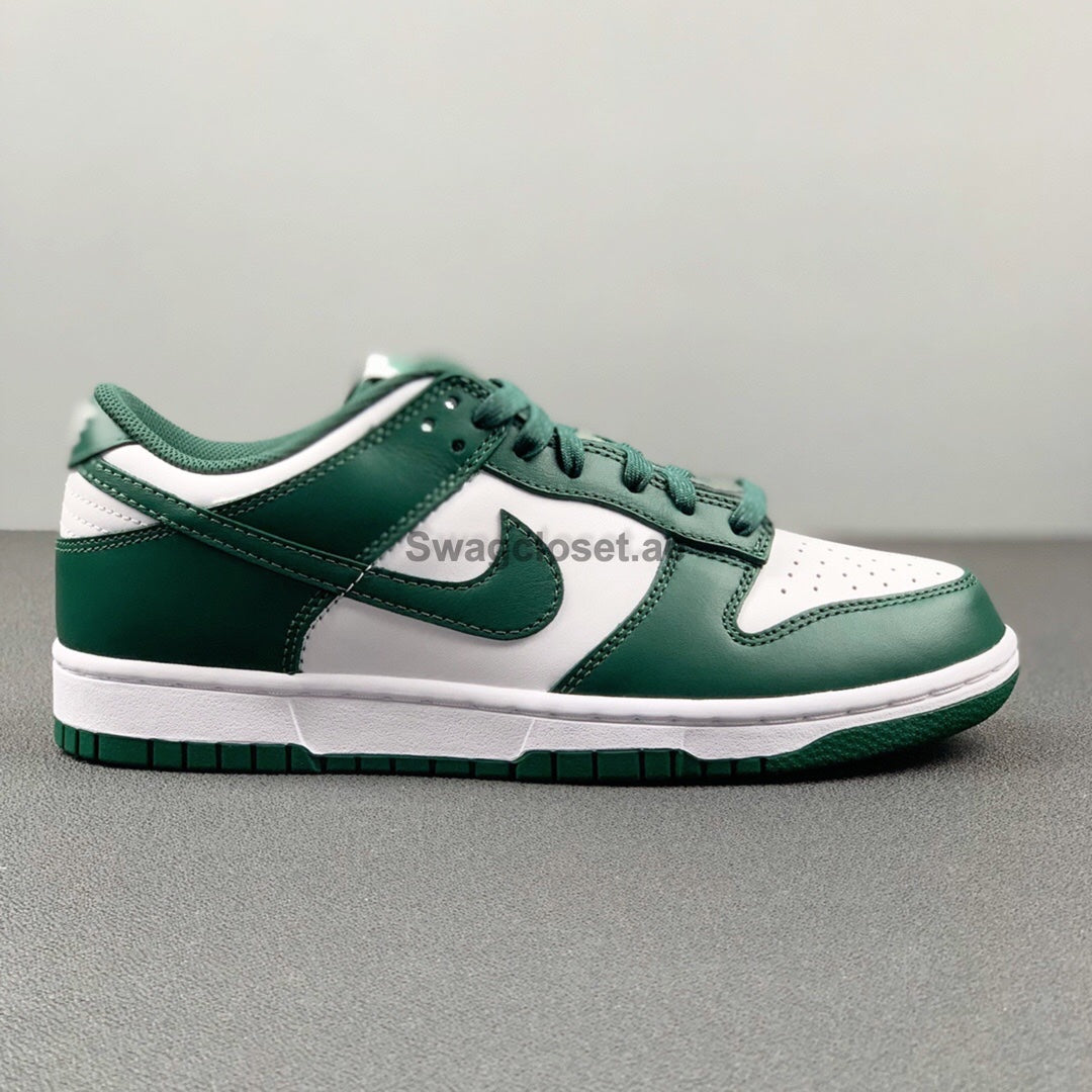Nike Dunk Low "Michigan State"