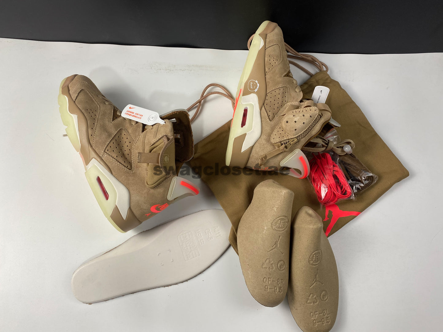 Travis Scott x Jordan 6 "British Khaki"