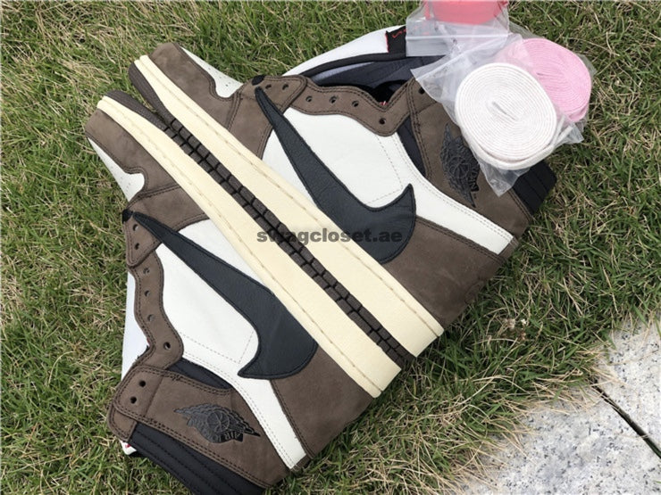 Jordan 1 Retro High x Travis Scott