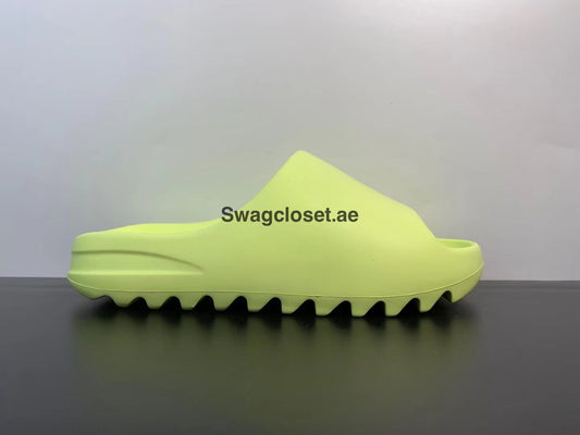 Yeezy Slide “Glow Green”