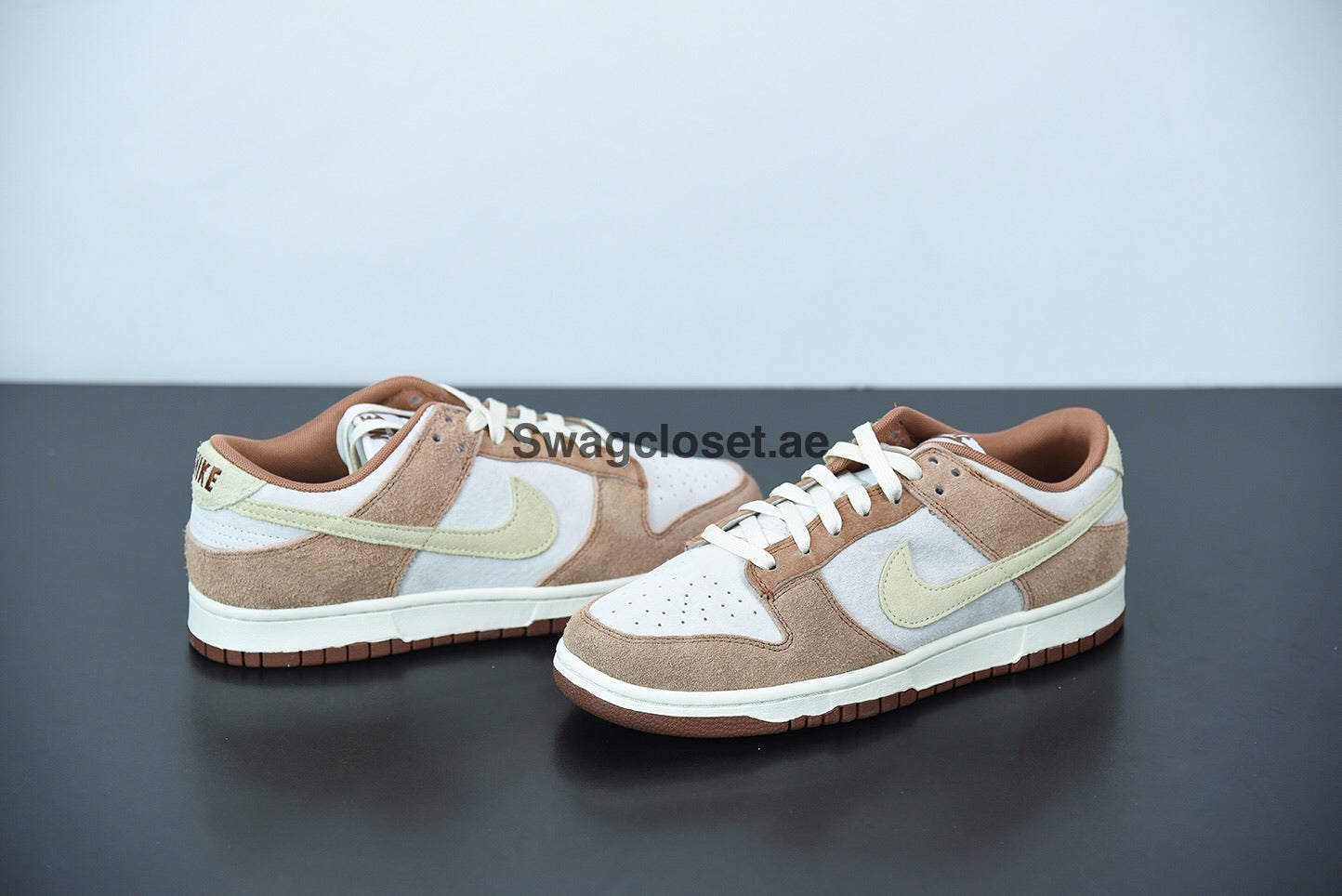 Nike Dunk Low "Medium Curry"
